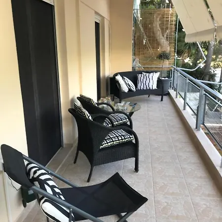 Marita's Place Apartment Saronida